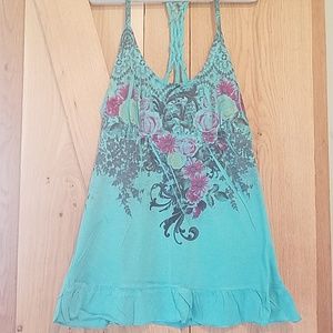 Decree tank top like new condition